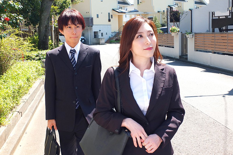 The employee was lucky enough to be noticed by the female director and it ended
